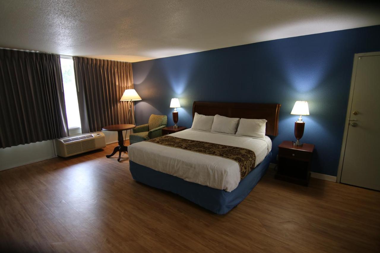121 Motel Battleboro Extérieur photo