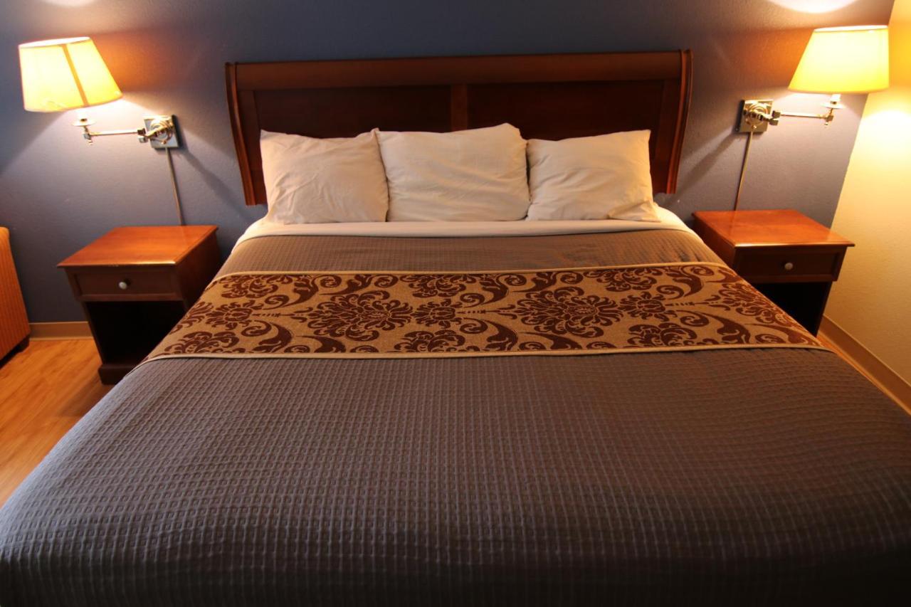 121 Motel Battleboro Extérieur photo